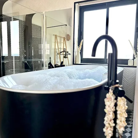 Cosy - Baignoire Balneo Et Clim