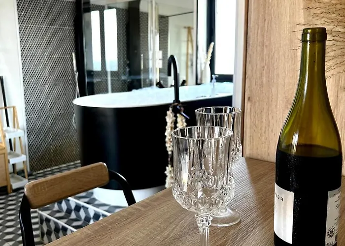 アパート Cosy - Baignoire Balneo Et Clim *